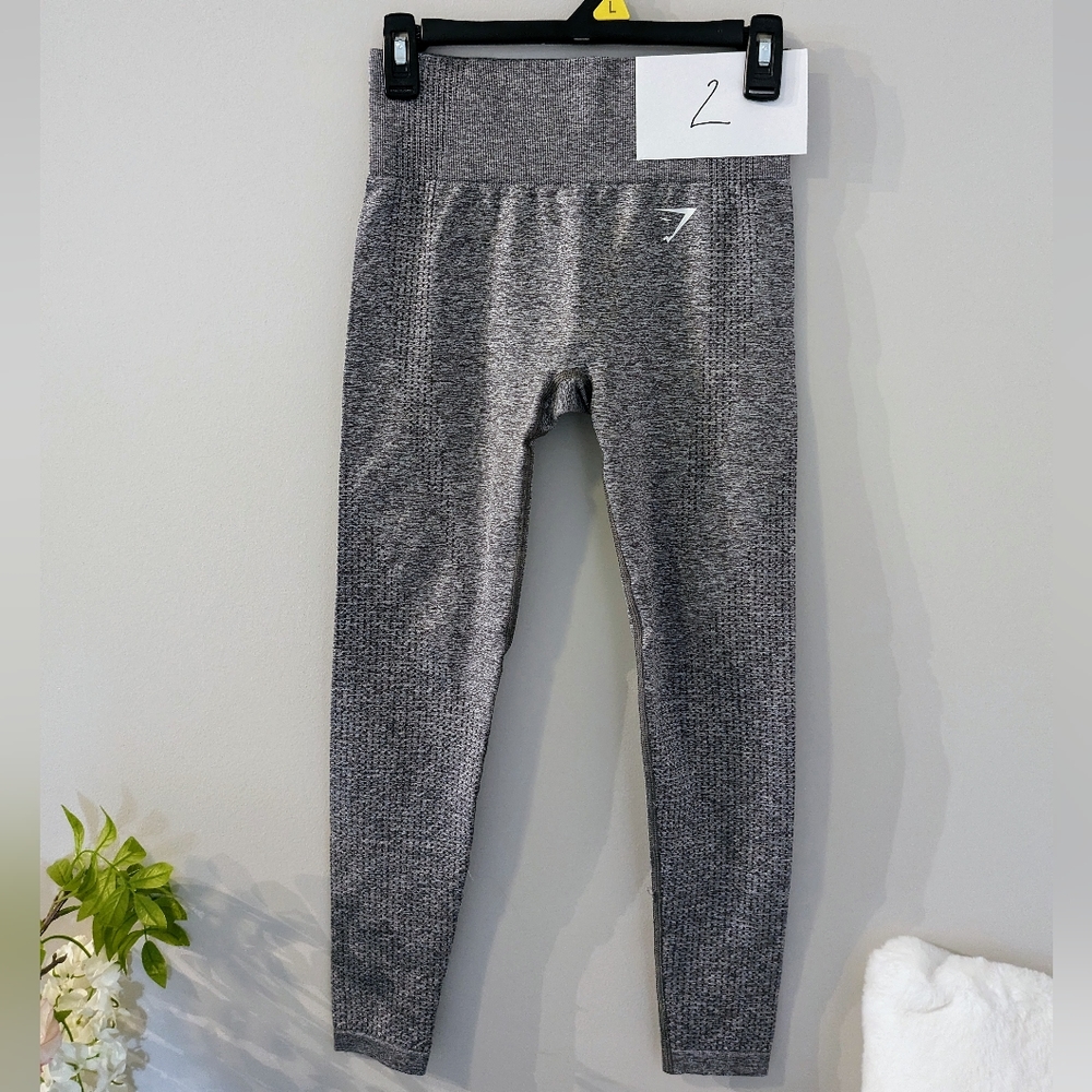 #2 Gymshark Vital Seamless leggings size Small